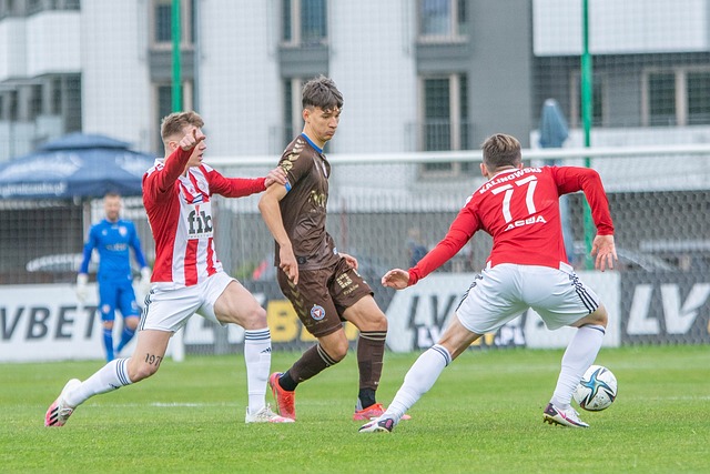 足球的下一 足球的下一