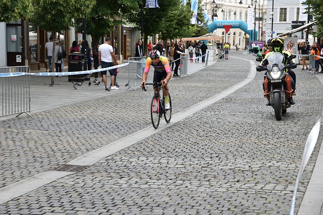 更靠整体战 更靠整体战